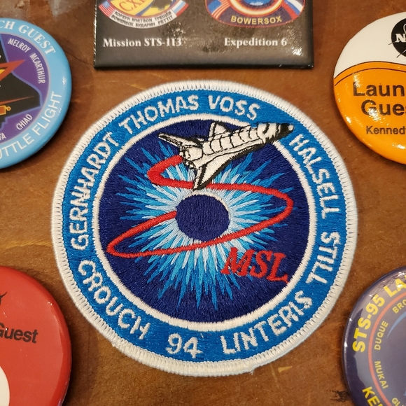 NASA Launch Pins and Large Embroidery Patch STS Missions - Picture 2 of 10